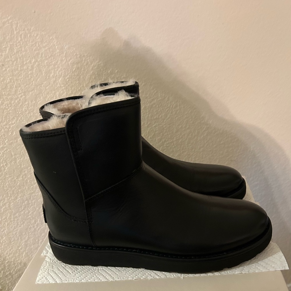 Ugg leather boots size 8